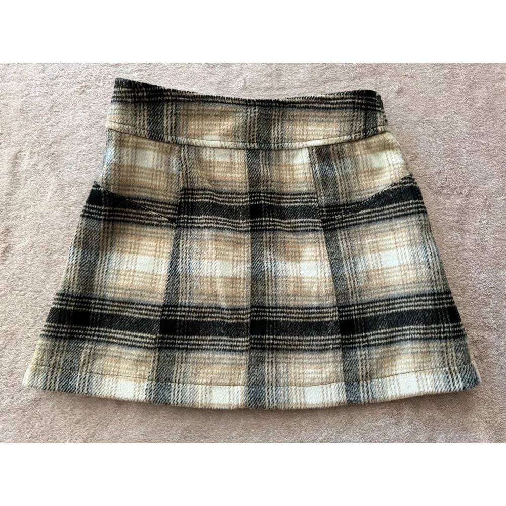 Free People Women's Ari Wrap Skirt Beige Black Plaid Mini‎ Belted Wool Size 2